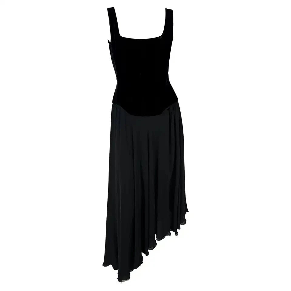 women chanel dress 38