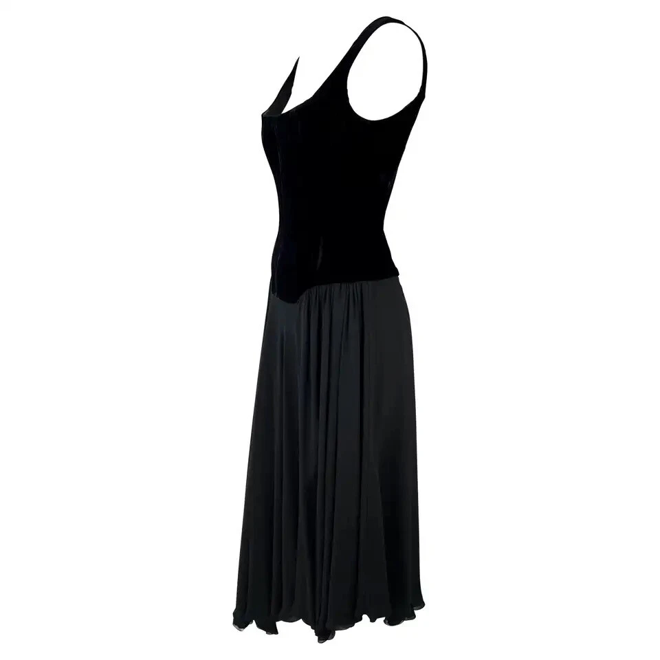 women chanel dress 38